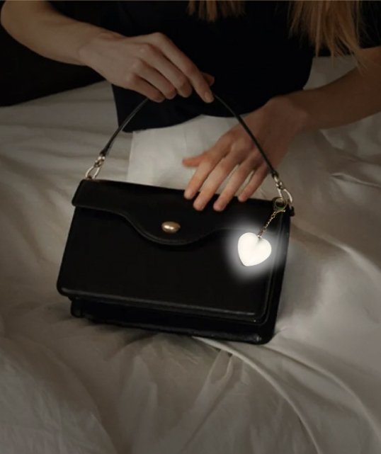 Glowing LED Bag Light - Image 4